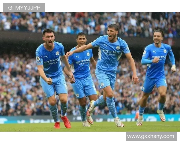 利兹联与曼城精彩对决录像回放分析及比赛亮点总结